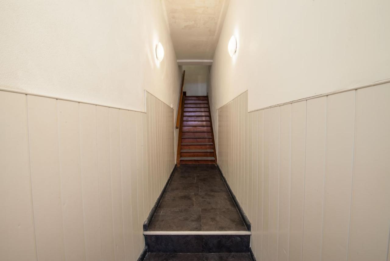 ホテル Engineer Lane House ジブラルタル エクステリア 写真